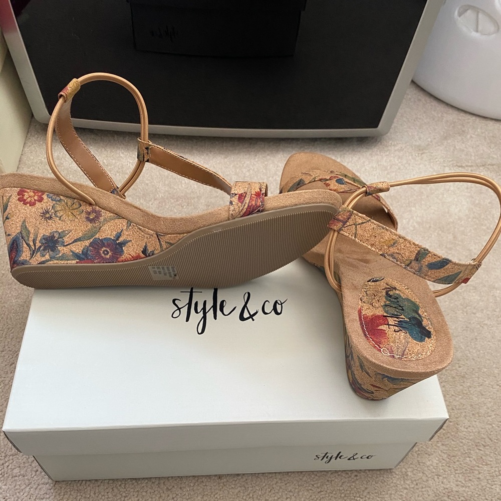 Mulan summer sandals - Picture 3 of 3
